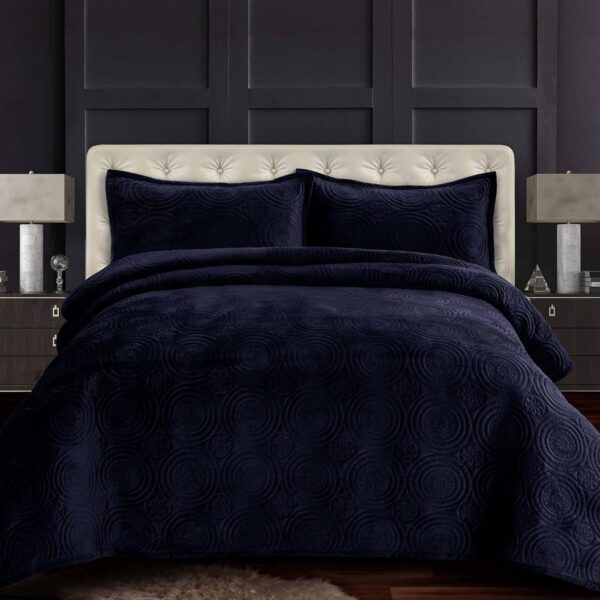 Oversized Velvet Quilt Bed Set - Rich Indigo for a Moody Guest Room